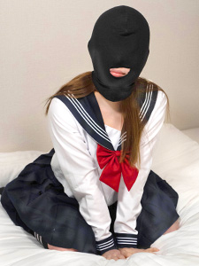 制服時代 ～マゾマスクで性癖開放するドMちゃん～ 佐々山梨佳
