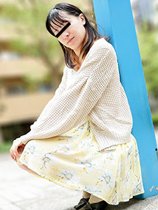 成瀬真由香 ガッ尻 ~マジメで静かそうなのに、アナルセックスがしたい変態娘~