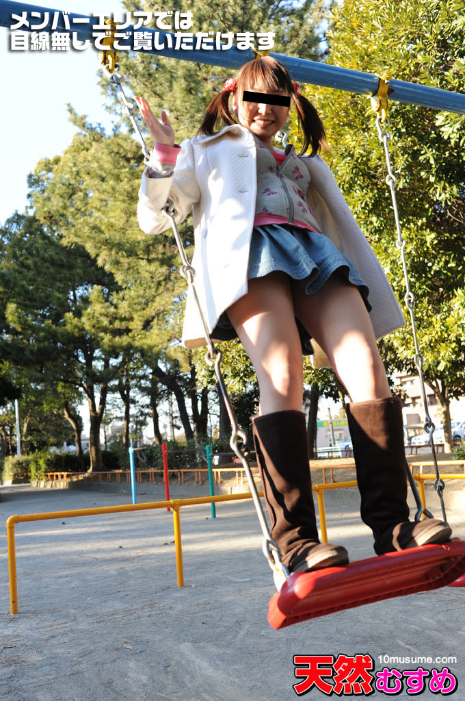  ロリ系アニメ声素人の萌えコスxパイパン運動会