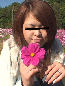 18歳の野外セーラー服遊び