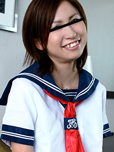 巨乳Ｘセーラー服で青春を取り戻せ！
