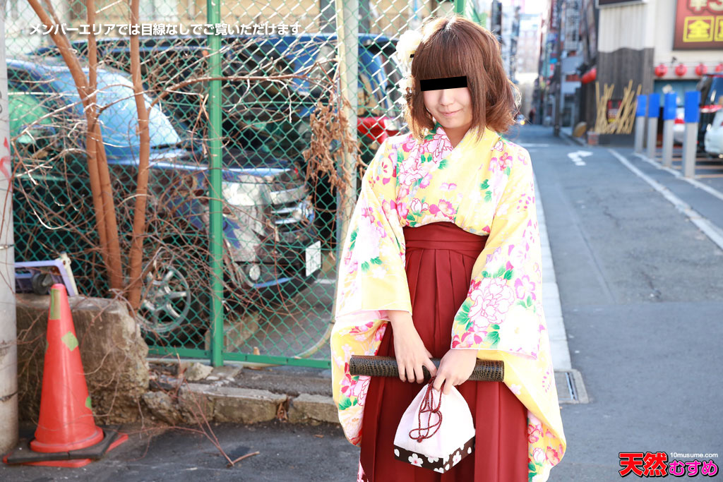 卒業記念!袴でAV出演