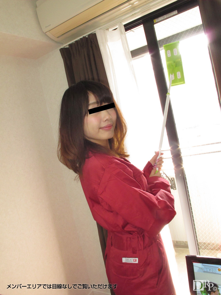  素人のお仕事 ～ハウスクリーニングサービスで裸エプロンしちゃった～