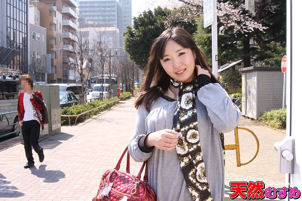 清楚系Fカップをナンパで捕獲!