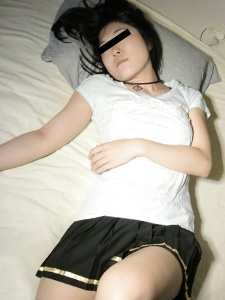 黒沢もも お酒でベロベロの素人むすめをお持ち帰り！