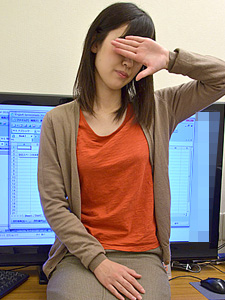 五十嵐さとみ 設定方法の分からなくなっちゃった美人パソコン講師が罪悪感を感じて中出しまでさせてくれました