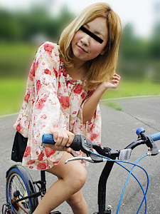 ちゃりん娘 〜素股で疾走する娘〜