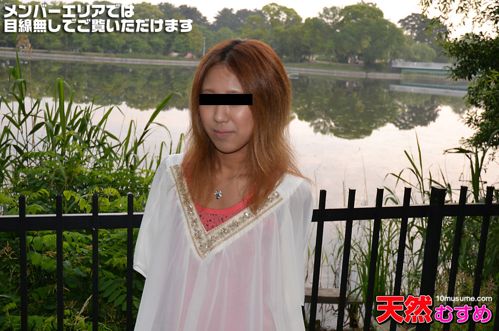  朝帰りのギャルと早朝公園露出