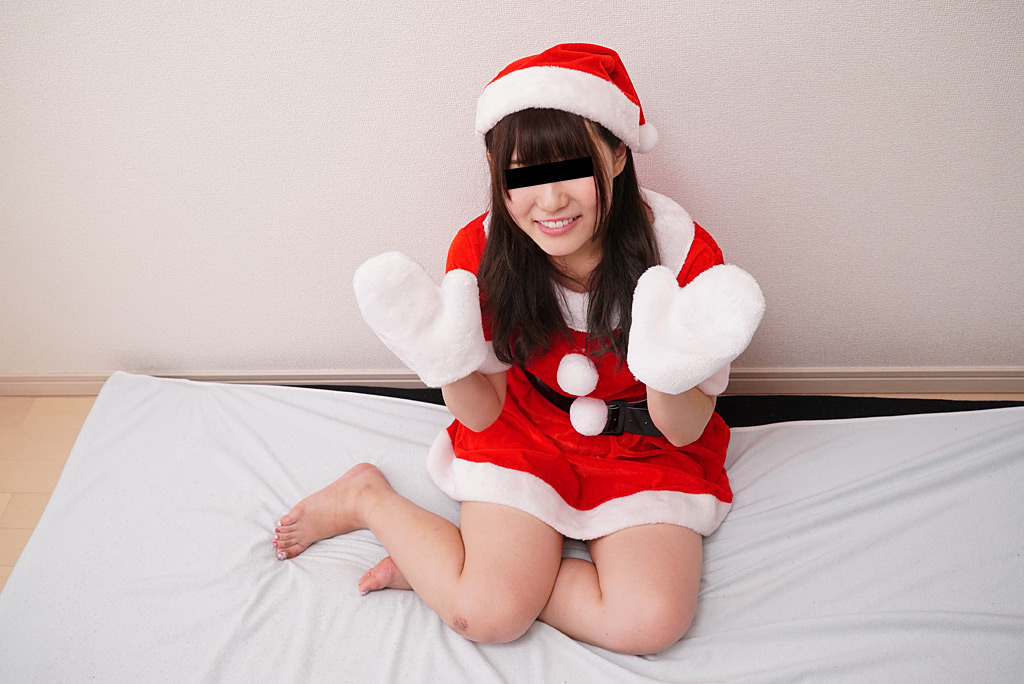 カリビアンコムプレミアム:可愛いサンタさんが貴方の夢を叶えます:鈴木凛花